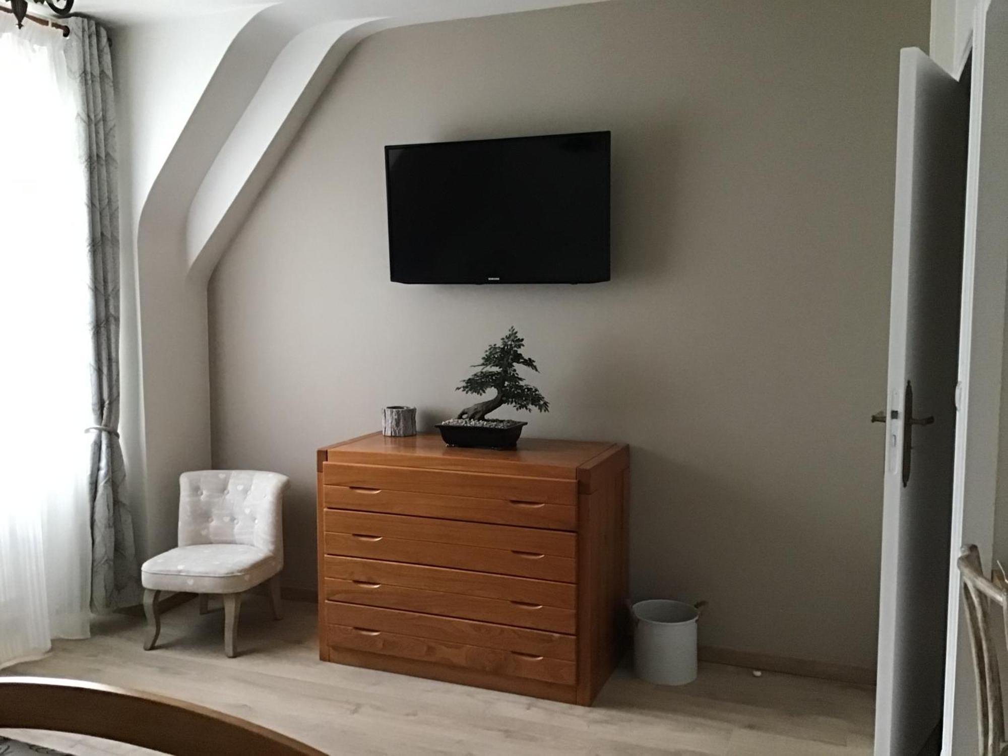 Le Pas Du Faon Bed & Breakfast Caudan Dış mekan fotoğraf